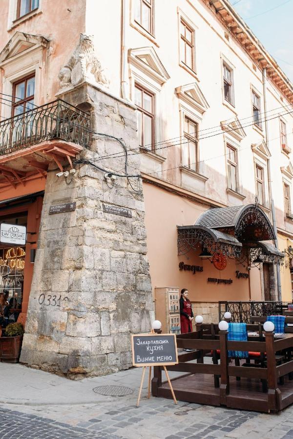 Cozy Loft В Самому Центрі Львова公寓 外观 照片