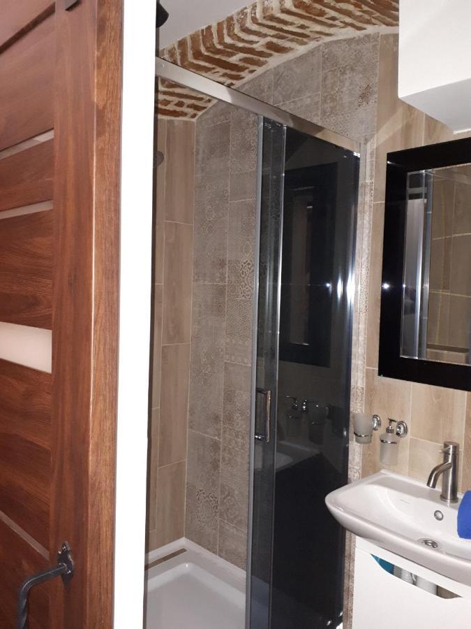 Cozy Loft В Самому Центрі Львова公寓 外观 照片