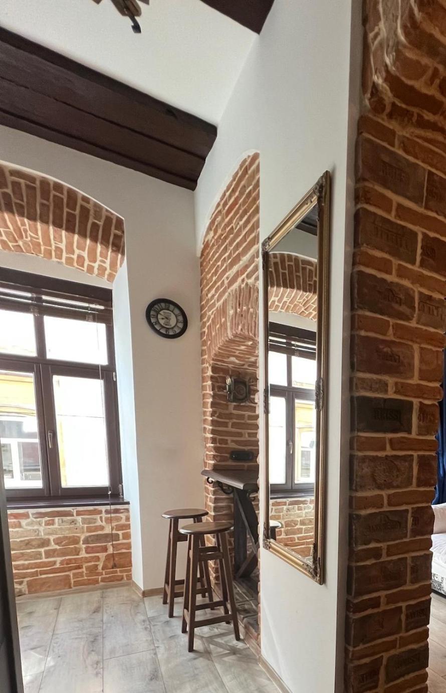 Cozy Loft В Самому Центрі Львова公寓 外观 照片