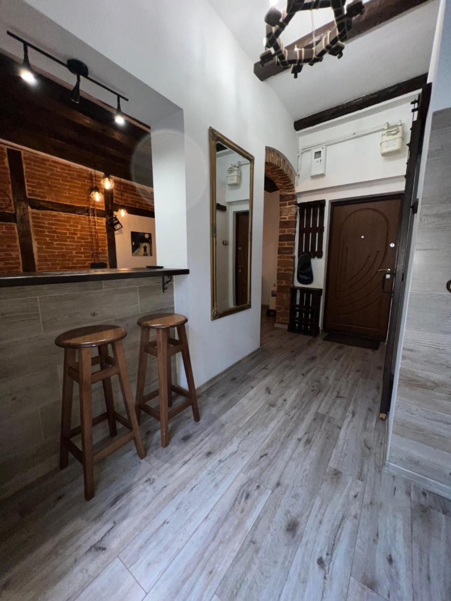 Cozy Loft В Самому Центрі Львова公寓 外观 照片